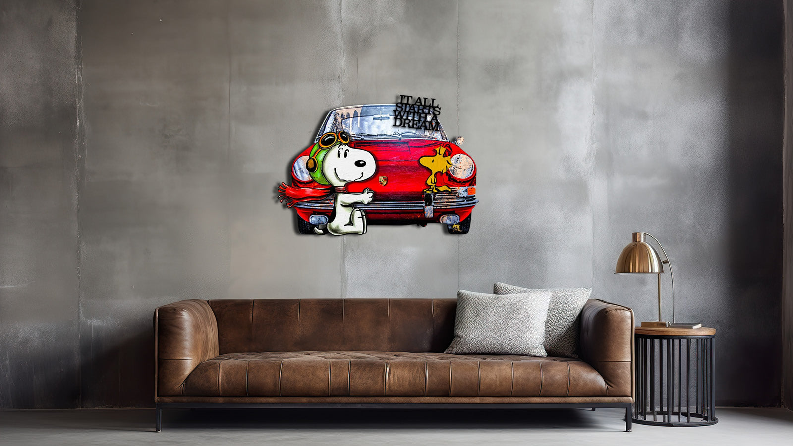 Raumbild von Pop Art Kunstwerk "Snoopy's Dream" von Devin Miles Snoopy mit roter Sportwagen Comicfigur 3D Aluminium im Wohnraum